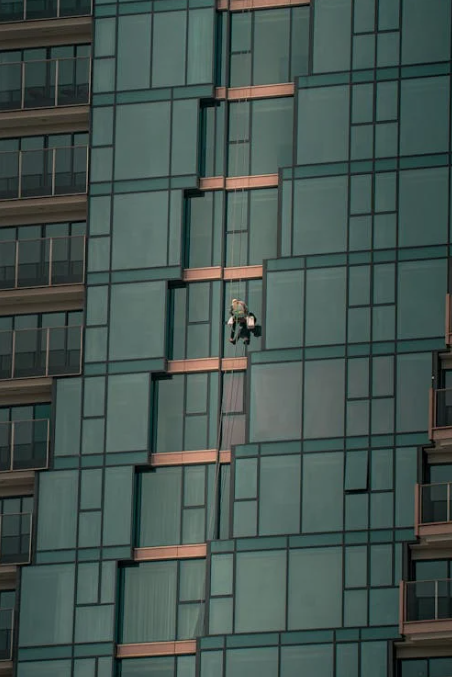 window cleaning for retail